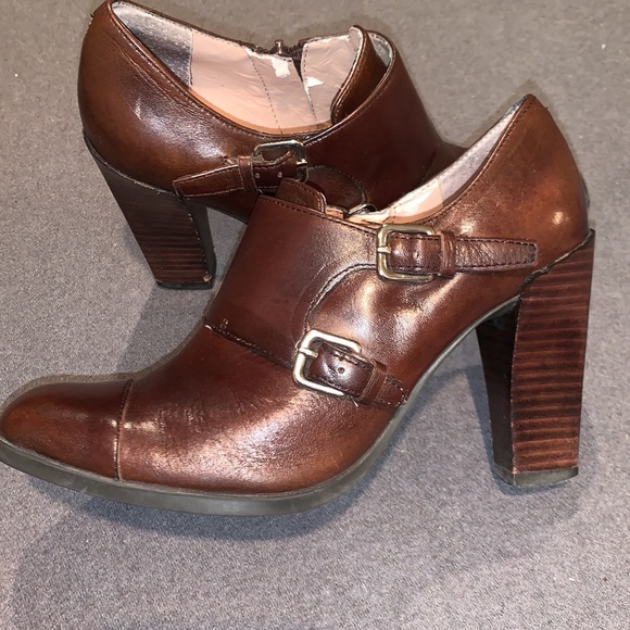 🦋Marc Fisher Menswear style heeled booties - 5 - Picture 8 of 13